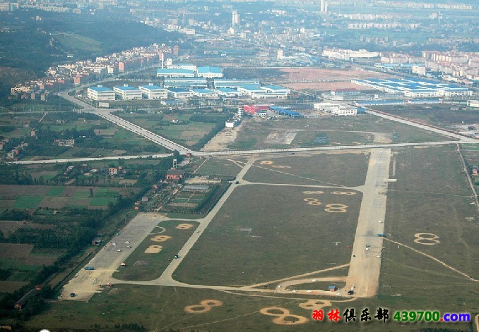 绵阳机场.JPG