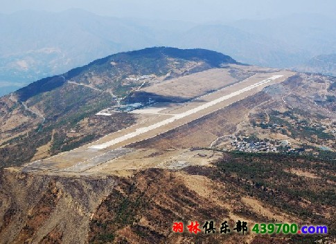 攀枝花机场.JPG